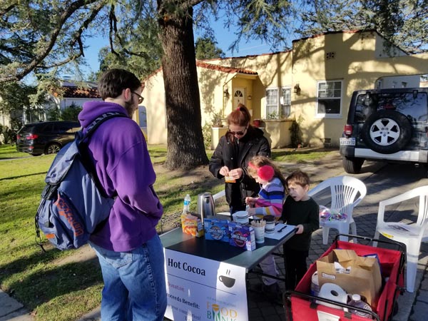 Kids raising money for the Food Bank