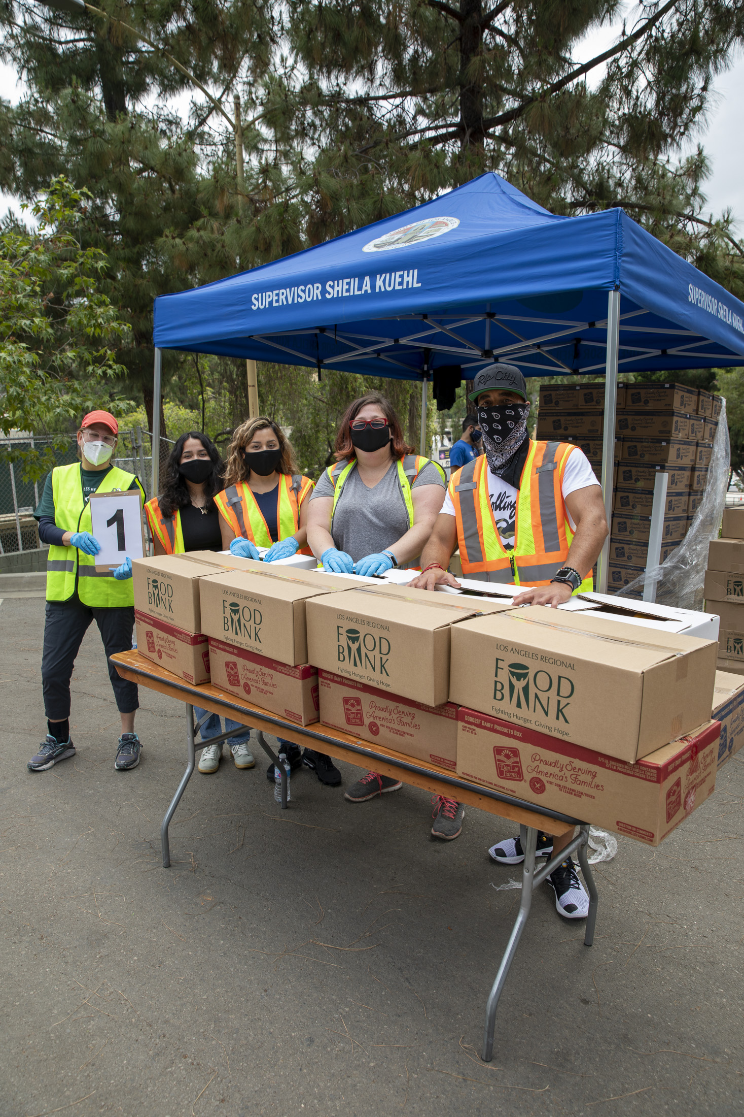 LA Regional Food Bank Provides Food to 3,000 Families at ...