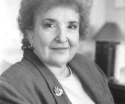 Doris Bloch
