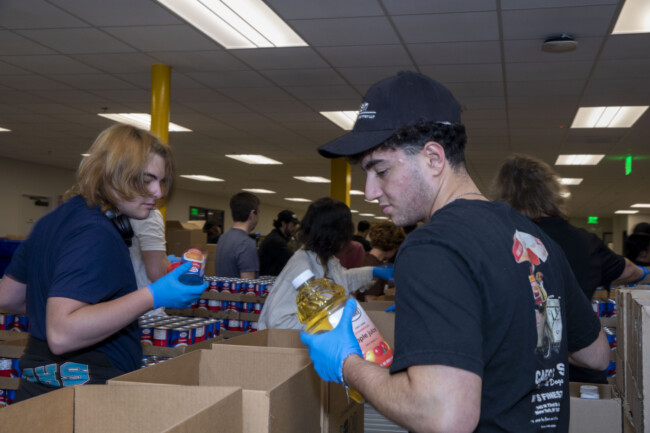 Food From The Bar volunteers