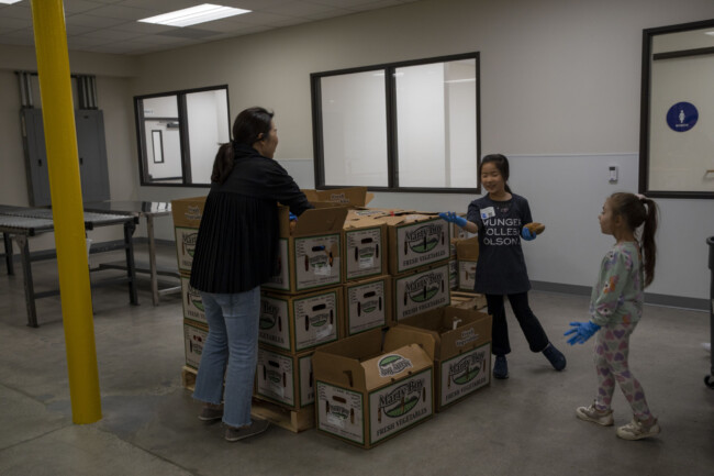 Food From The Bar volunteers