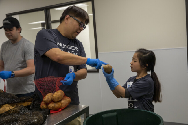 Food From The Bar volunteers