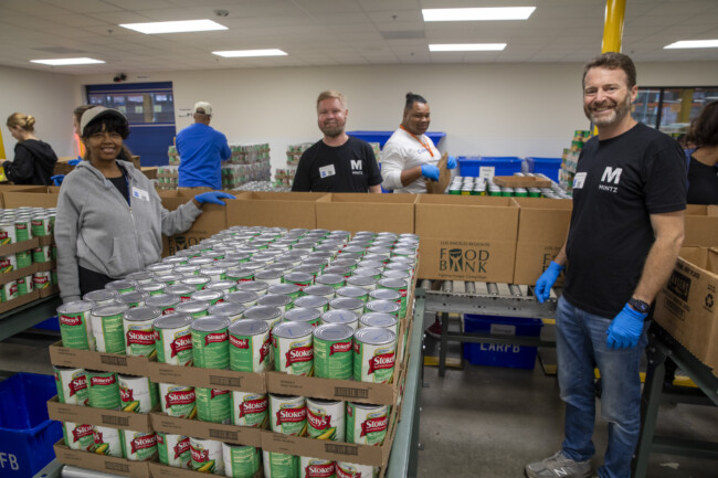 Food From The Bar volunteers
