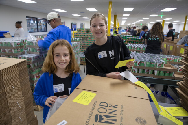 Food From The Bar volunteers