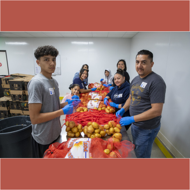 Food From The Bar volunteers