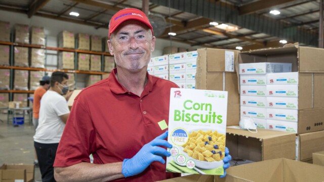 Food from the Bar volunteer event