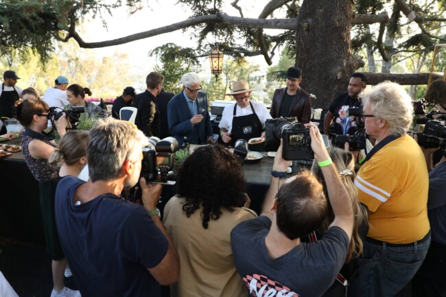 A Million Reasons 50th Anniversary Gala benefit for the LA Food Bank at the home of Keith Addis in Los Angeles, CA on Sunday, August 13, 2023
(photo: Alex J. Berliner/ABImages) A Million Reasons fundraiser for the LA Regional Food Bank