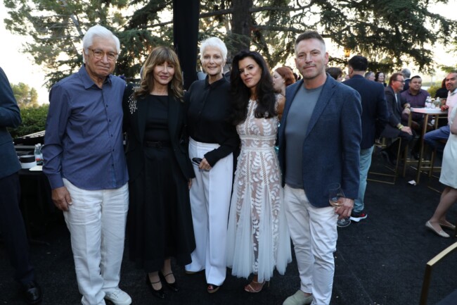 A Million Reasons 50th Anniversary Gala benefit for the LA Food Bank at the home of Keith Addis in Los Angeles, CA on Sunday, August 13, 2023
(photo: Alex J. Berliner/ABImages) A Million Reasons fundraiser for the LA Regional Food Bank