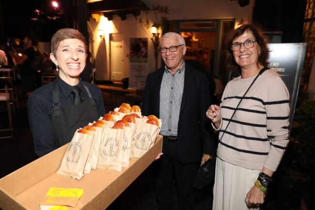 A Million Reasons 50th Anniversary Gala benefit for the LA Food Bank at the home of Keith Addis in Los Angeles, CA on Sunday, August 13, 2023
(photo: Alex J. Berliner/ABImages) A Million Reasons fundraiser for the LA Regional Food Bank