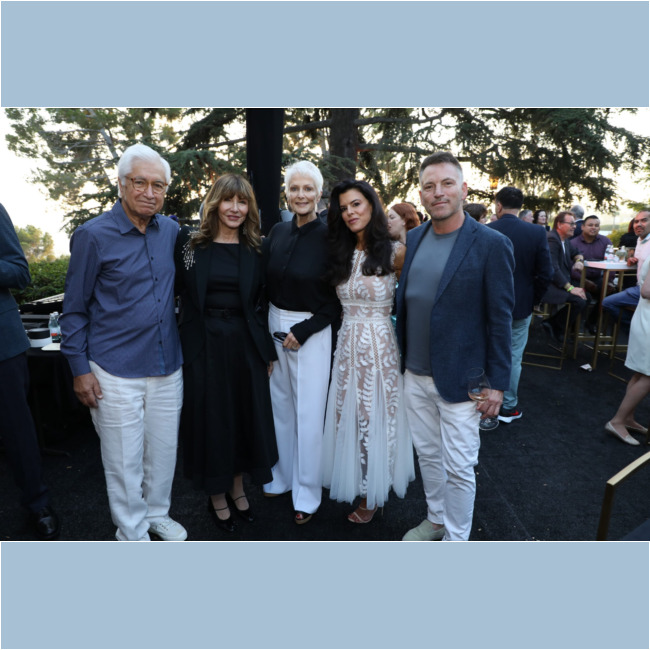 A Million Reasons 50th Anniversary Gala benefit for the LA Food Bank at the home of Keith Addis in Los Angeles, CA on Sunday, August 13, 2023
(photo: Alex J. Berliner/ABImages) A Million Reasons fundraiser for the LA Regional Food Bank